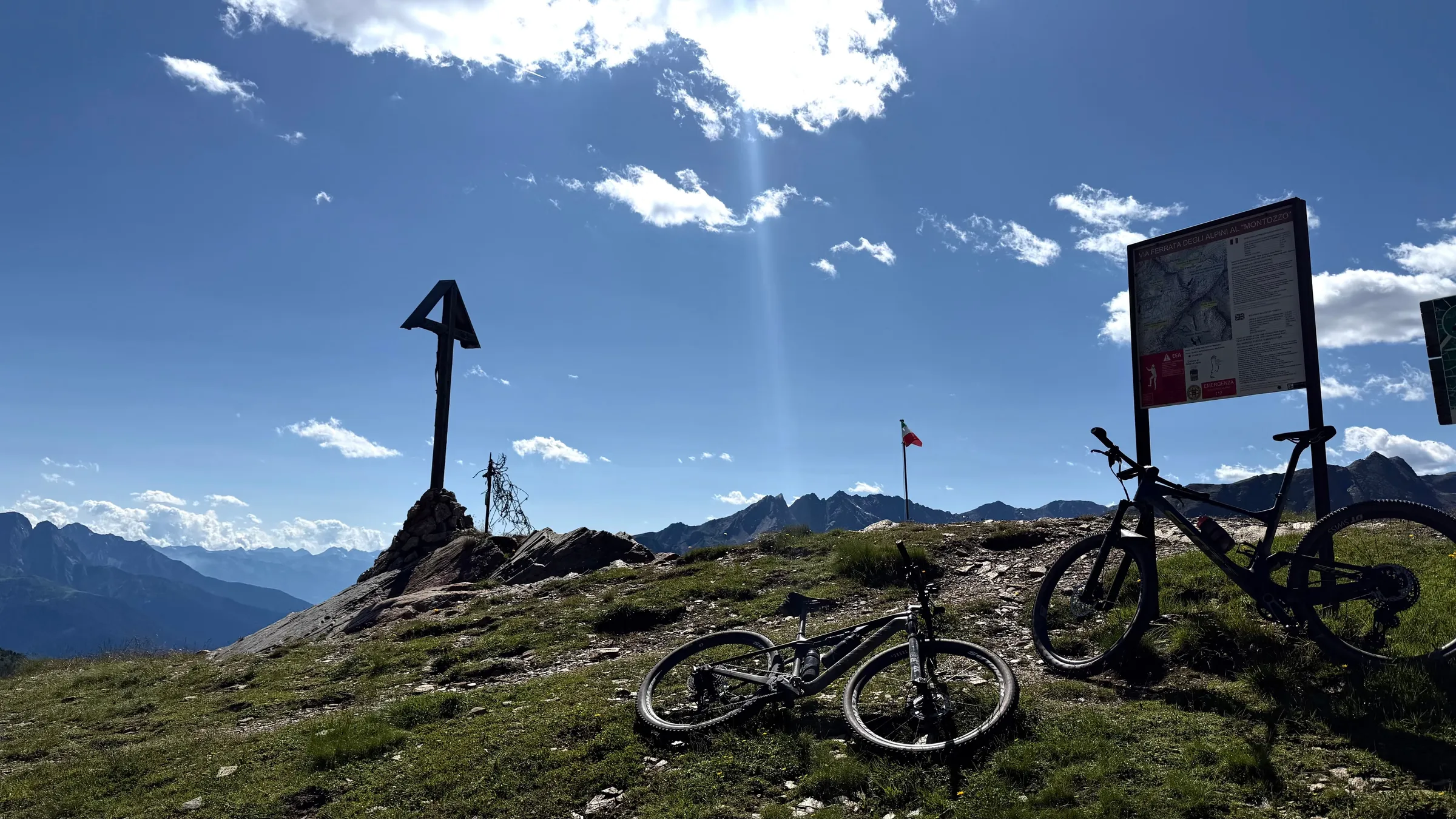 Mountain bike alla Via Ferrata degli Alpini al Montozzo